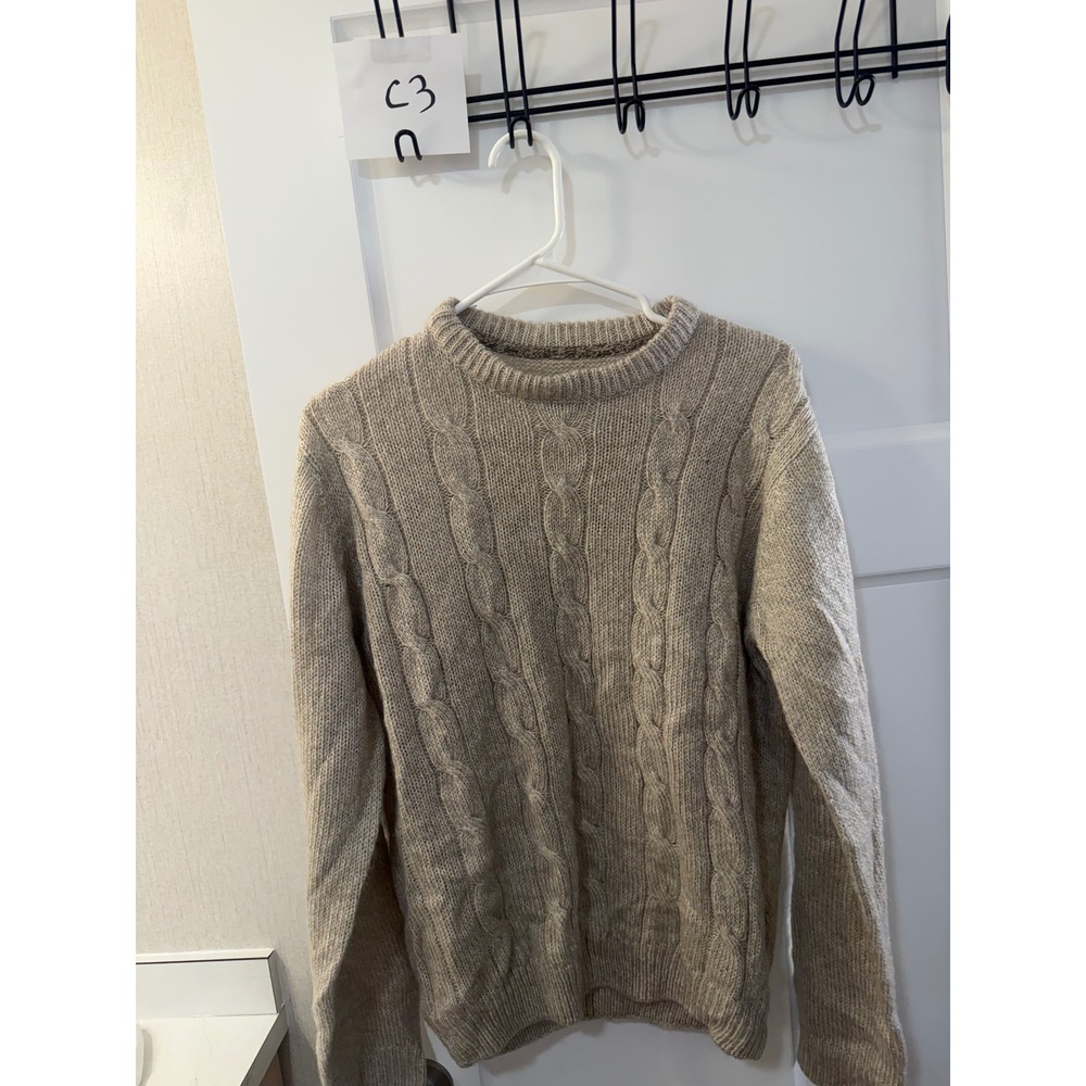 David Taylor Collection Mens Cable Knit Sweater Oatmeal Beige Crew Neck Medium